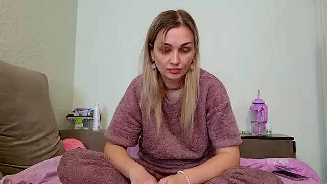 ModelEva online show from February 2026 11:08:02 AM