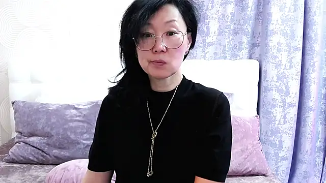 Asian legs online show from March 2025 09:23:01 AM