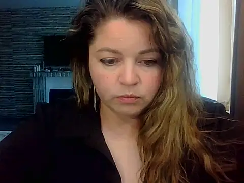 Snapshot of cute__cherry chatting on May 2026 03:09:02 PM cute cherry online show from May 2026 03:09:02 PM