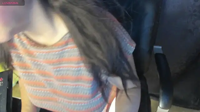 Tiffany teressa online show from March 2026 07:14:01 PM