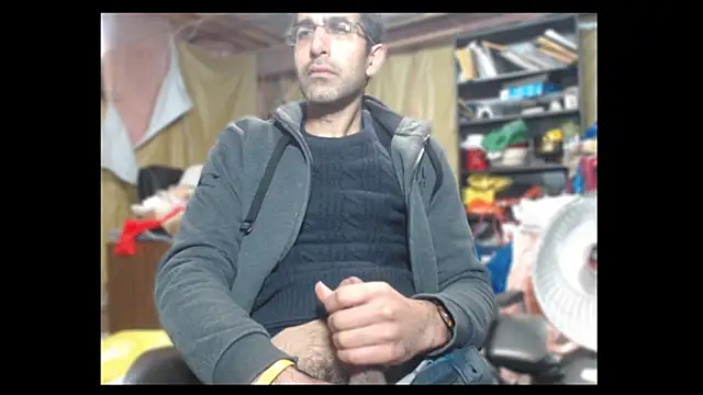 Gsmile1 online show from December 2024 06:06:02 PM