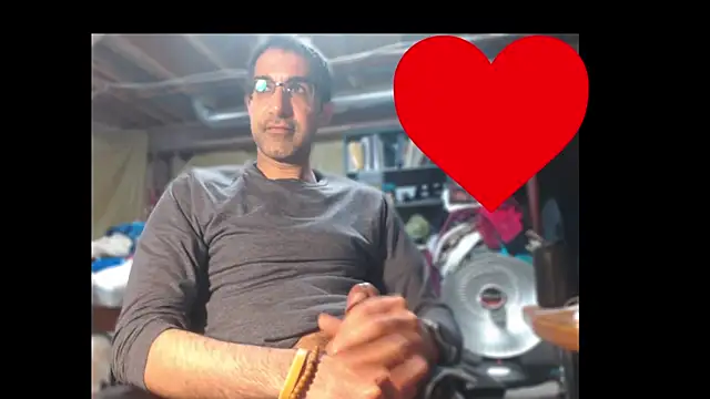 Gsmile1 online show from March 2026 05:02:01 PM