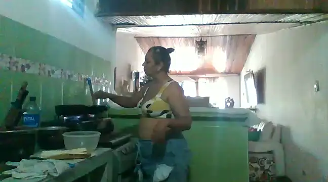 HallyGirlHot online show from December 2024 04:49:01 PM