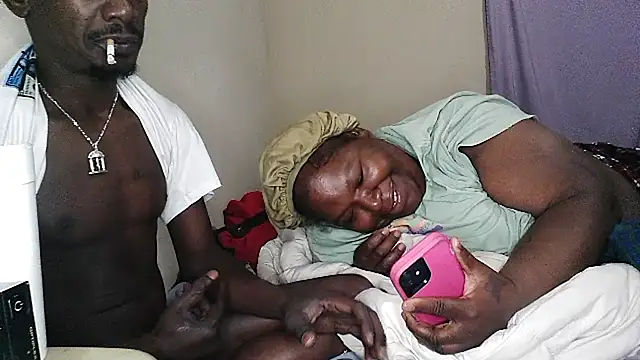 RinsingWood84 online show from February 2026 11:28:02 AM