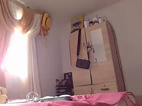 MARIANAWEED online show from February 2025 07:42:01 PM