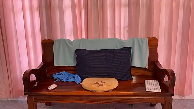 Raamoss online show from March 2026 06:16:02 AM