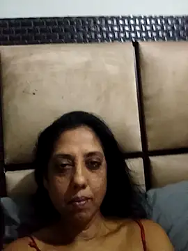 Mahi4luv online show from March 2026 11:32:02 PM