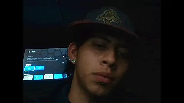 yefersonsijajaj online show from October 2025 05:11:02 AM