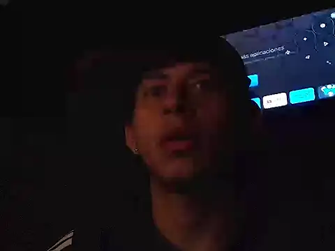 yefersonsijajaj online show from October 2025 06:28:02 AM