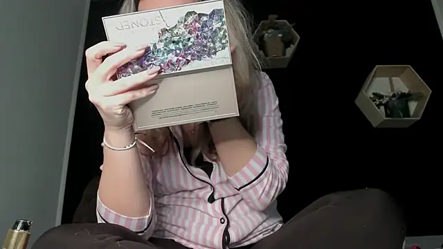 Alesys69 online show from February 2026 12:34:02 AM