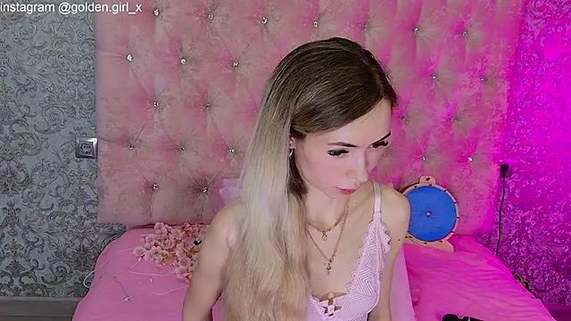 Akilla Queen online show from April 2026 01:55:02 AM