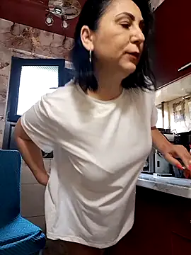 charrlote love online show from April 2026 02:38:01 PM