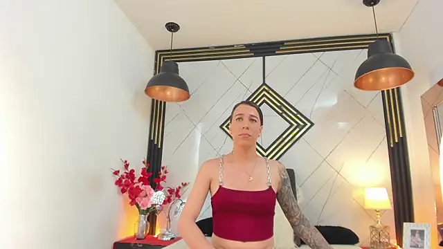 Snapshot of Leisygirl chatting on May 2026 04:18:02 AM Leisygirl online show from May 2026 04:18:02 AM