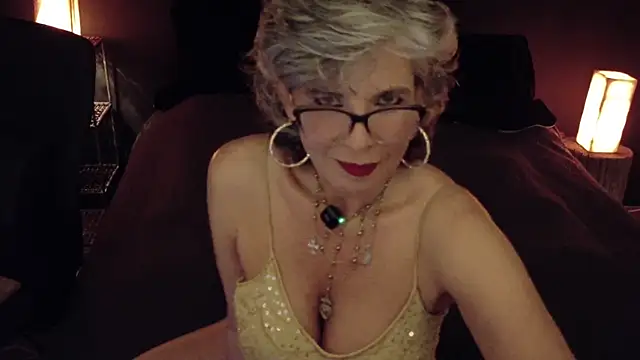 milfettefab online show from April 2026 12:48:01 AM