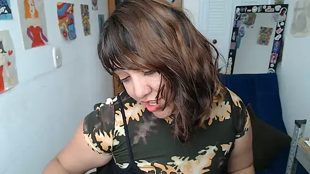 soynanabela28 online show from July 2026 05:39:01 PM