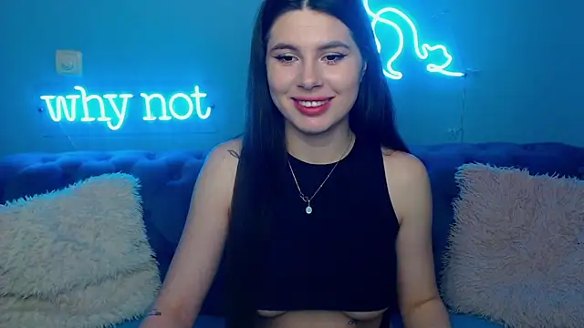 ViollinaLove online show from April 2026 04:41:01 AM