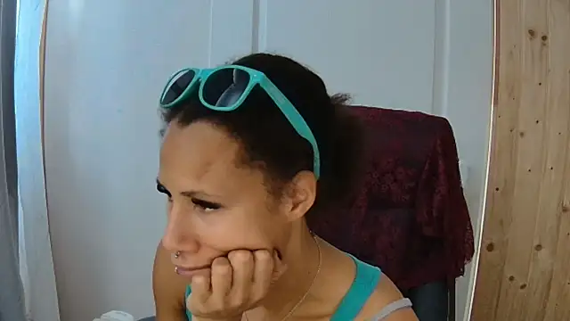 AaliyahHarris online show from October 2025 01:22:02 PM