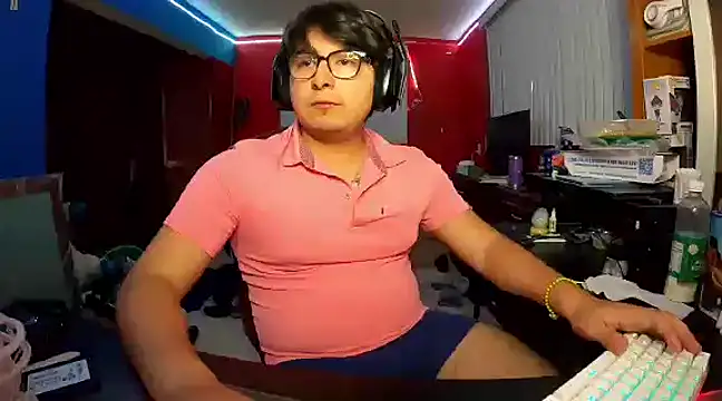 Nathanroberts111 online show from January 2025 02:53:02 AM