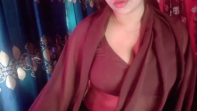 Snapshot of banglarani880 chatting on January 2026 04:03:01 AM banglarani880 online show from January 2026 04:03:01 AM