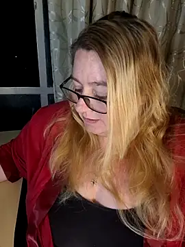 Iceprincess2bad4u online show from February 2026 06:15:01 PM