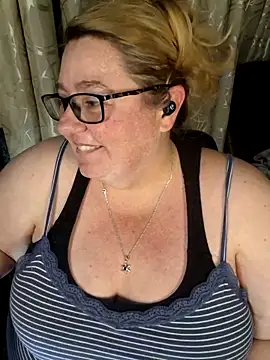 Iceprincess2bad4u online show from March 2026 06:25:01 PM