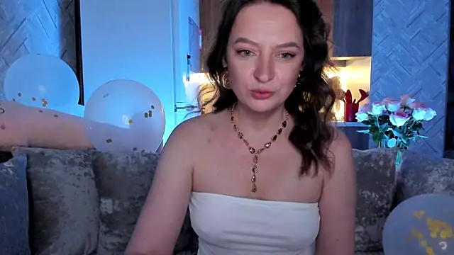 EvaBarsa  online show from July 2026 01:43:01 AM