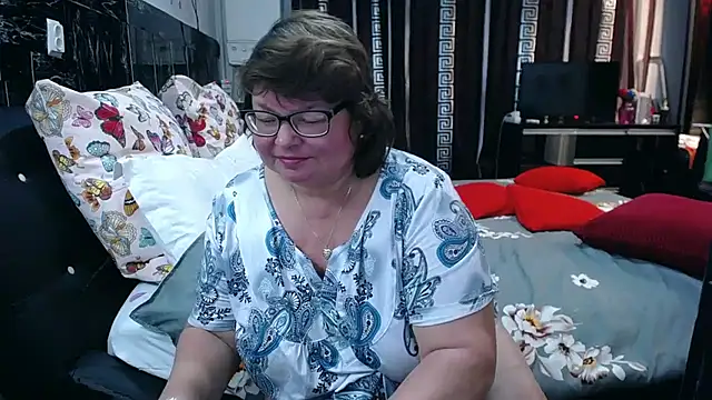 SweetMommaX online show from April 2026 08:57:02 PM
