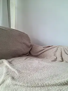 Snapshot of Electric_bae chatting on November 2025 02:06:01 PM Electric bae online show from November 2025 02:06:01 PM