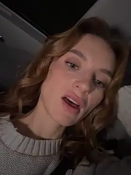 Snapshot of -AngelAri- chatting on December 2024 05:07:02 PM -AngelAri- online show from December 2024 05:07:02 PM