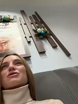 Snapshot of -AngelAri- chatting on January 2025 01:20:01 PM -AngelAri- online show from January 2025 01:20:01 PM