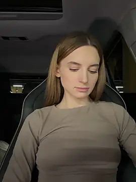 Snapshot of -AngelAri- chatting on February 2025 09:07:02 PM -AngelAri- online show from February 2025 09:07:02 PM