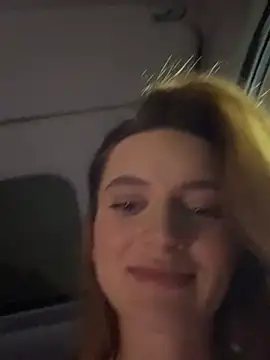 Snapshot of -AngelAri- chatting on February 2025 07:31:02 PM -AngelAri- online show from February 2025 07:31:02 PM