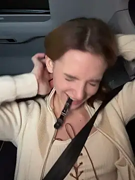 Snapshot of -AngelAri- chatting on February 2025 07:45:02 PM -AngelAri- online show from February 2025 07:45:02 PM