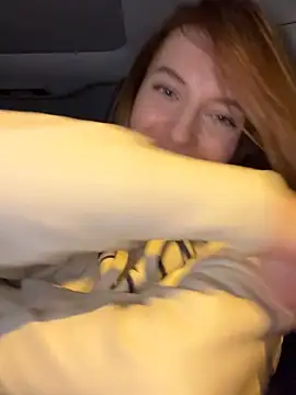 Snapshot of -AngelAri- chatting on February 2025 09:04:02 PM -AngelAri- online show from February 2025 09:04:02 PM