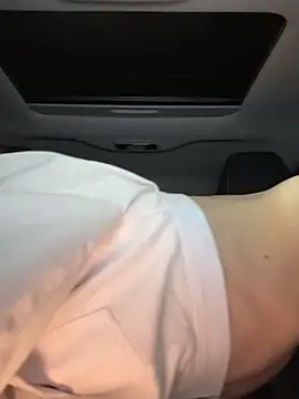 Snapshot of -AngelAri- chatting on February 2025 09:16:01 PM -AngelAri- online show from February 2025 09:16:01 PM