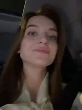 Snapshot of -AngelAri- chatting on March 2025 12:28:02 AM -AngelAri- online show from March 2025 12:28:02 AM