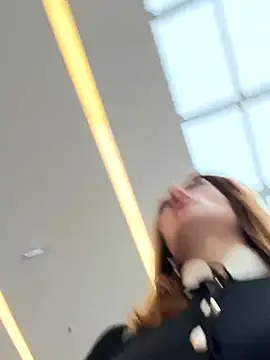 Snapshot of -AngelAri- chatting on October 2025 09:09:02 AM -AngelAri- online show from October 2025 09:09:02 AM