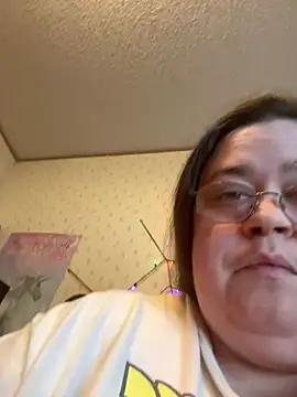 Snapshot of SexyxLexie chatting on June 2026 02:24:01 AM SexyxLexie online show from June 2026 02:24:01 AM
