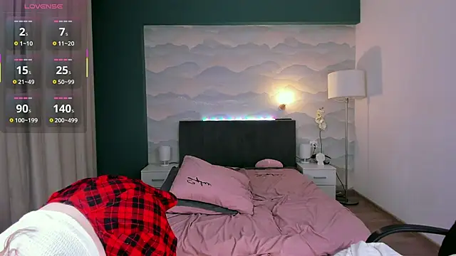 Tori cat online show from November 2025 03:00:02 PM