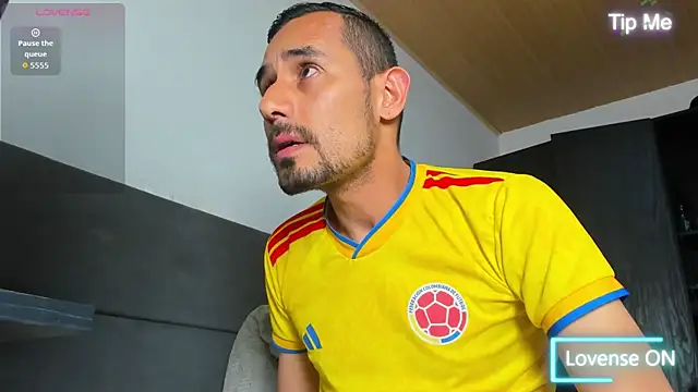jhonyalzate2 online show from July 2026 04:54:01 AM