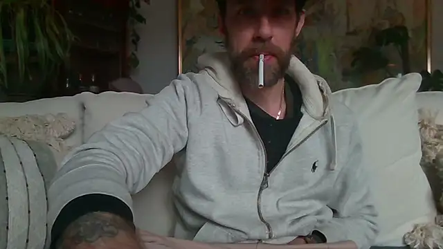 Snapshot of Stock-Holmes chatting on February 2026 11:20:01 AM Stock-Holmes online show from February 2026 11:20:01 AM