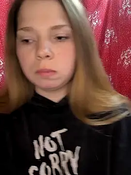 Zuli Kiska online show from March 2026 06:19:02 PM