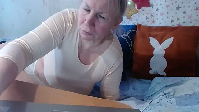 QueenLana online show from March 2026 05:48:02 AM