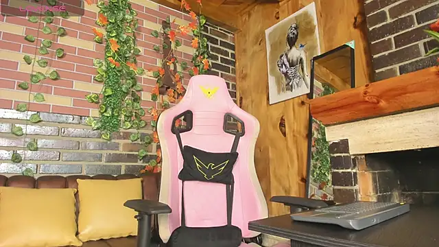 danaythamara1 online show from March 2025 08:43:01 PM