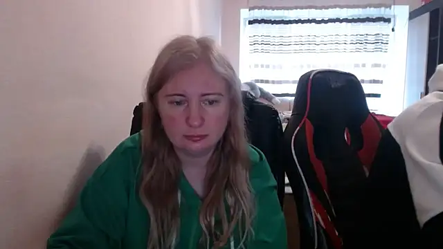 PeterAndJen online show from April 2026 04:52:01 AM