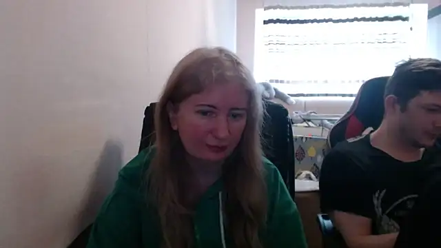 PeterAndJen online show from April 2026 08:02:02 AM