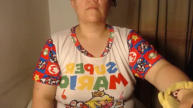 agathamiller01 online show from April 2026 10:58:01 PM