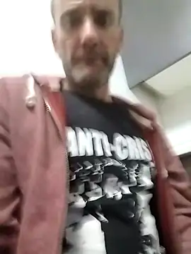 Snapshot of raulacab chatting on April 2026 12:21:02 AM raulacab online show from April 2026 12:21:02 AM