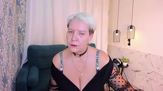 KathySunn online show from April 2026 01:41:01 PM