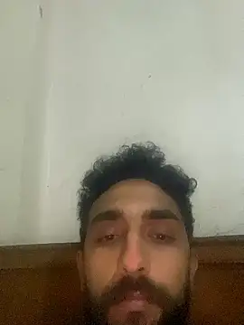 Snapshot of Eslam222s chatting on January 2026 09:42:02 PM Eslam222s online show from January 2026 09:42:02 PM